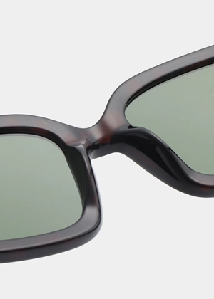 Pluto solbrille Demi Tortoise A.Kjærbede